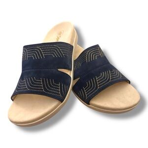 New Spenco Twilight Ellie Size 9.5 in Peacoat/Gold Sandals | Orthotic MSRP $119